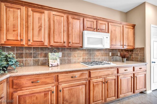 9230 Sapphire Hills Court, Henderson, NV 89074