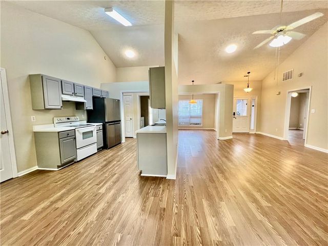 3287 Crossfield Lane, Duluth, GA 30096