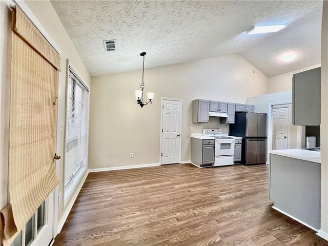 3287 Crossfield Lane, Duluth, GA 30096