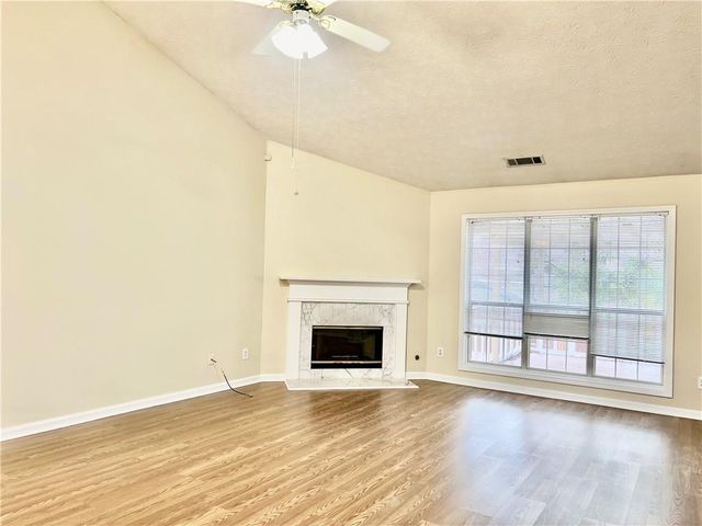 3287 Crossfield Lane, Duluth, GA 30096