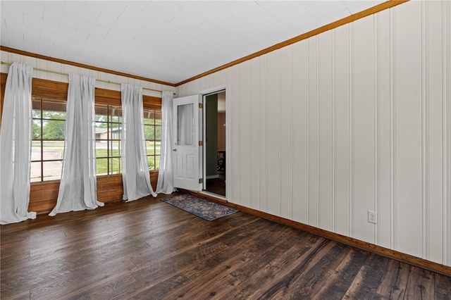 1328 Hanes Road, Beavercreek, OH 45434