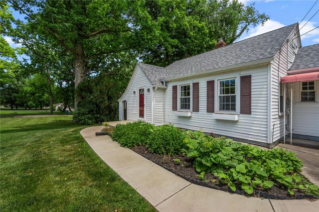 1328 Hanes Road, Beavercreek, OH 45434