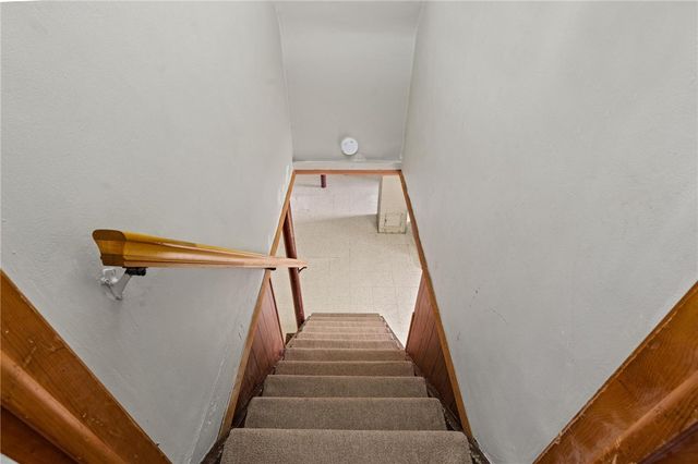 1328 Hanes Road, Beavercreek, OH 45434