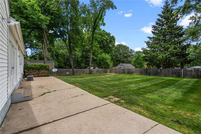 1328 Hanes Road, Beavercreek, OH 45434