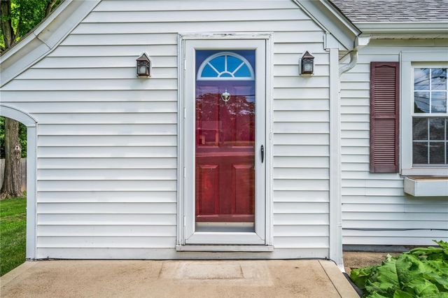 1328 Hanes Road, Beavercreek, OH 45434