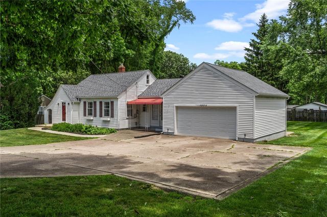 1328 Hanes Road, Beavercreek, OH 45434