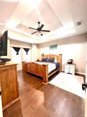 2421 Sandpiper Avenue, Mcallen, TX 78504