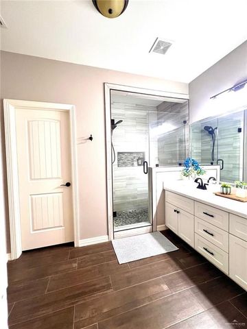 2421 Sandpiper Avenue, Mcallen, TX 78504