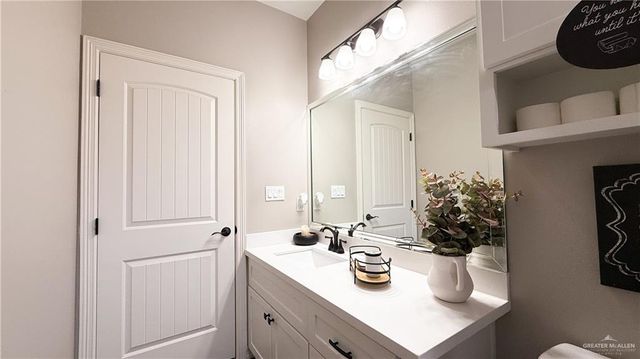 2421 Sandpiper Avenue, Mcallen, TX 78504