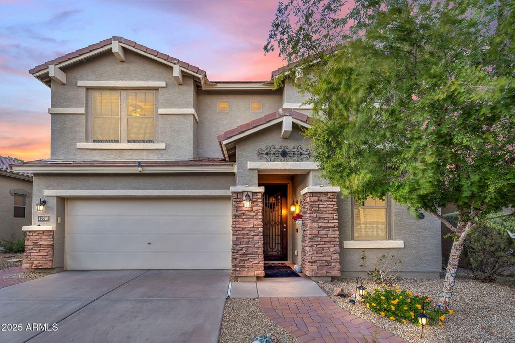 Image 1 of property listing at 17940 W SUNNYSLOPE Lane, Waddell, AZ 85355