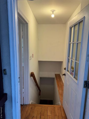 47-25 208 1F, Bayside, NY 11361