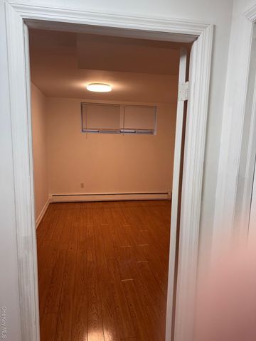 47-25 208 1F, Bayside, NY 11361