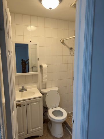 47-25 208 1F, Bayside, NY 11361