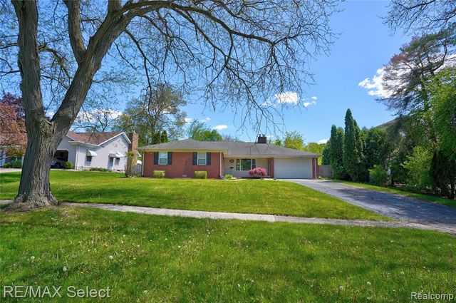 3441 Hawthorne Drive, Flint, MI 48503