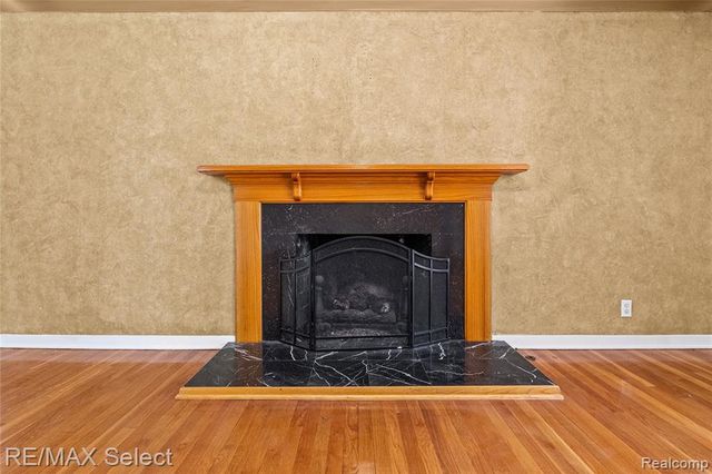 3441 Hawthorne Drive, Flint, MI 48503