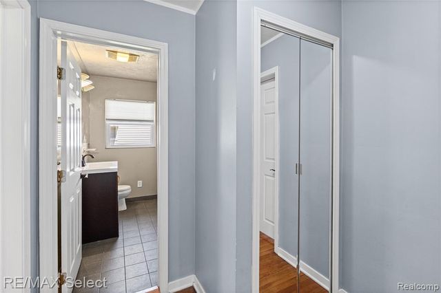 3441 Hawthorne Drive, Flint, MI 48503