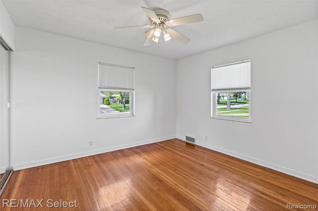 3441 Hawthorne Drive, Flint, MI 48503