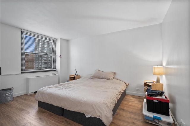 5701 N Sheridan Road 7A, Chicago, IL 60660