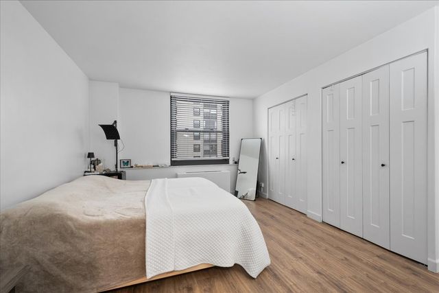 5701 N Sheridan Road 7A, Chicago, IL 60660