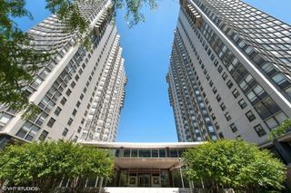 5701 N Sheridan Road 7A, Chicago, IL 60660
