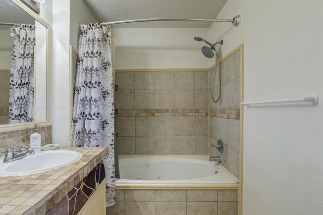 2901 Beech Avenue, Lubbock, TX 79404