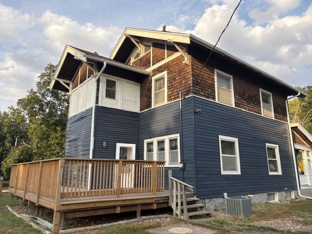 206 N Monroe Street, Prairie City, IA 50228