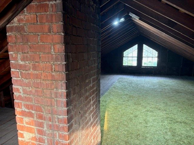 206 N Monroe Street, Prairie City, IA 50228