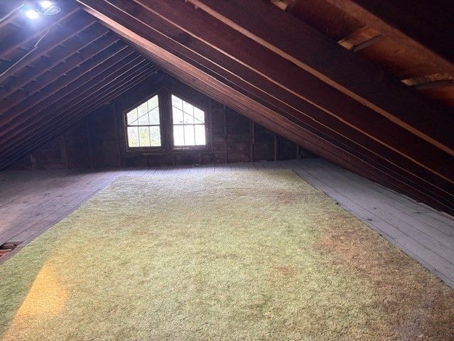 206 N Monroe Street, Prairie City, IA 50228