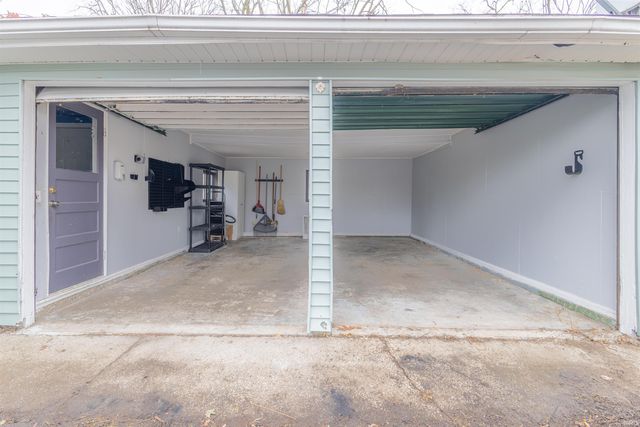 3827 Newport Avenue, Fort Wayne, IN 46805