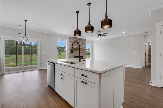 4251 Mary Ruth Way, Loganville, GA 30052