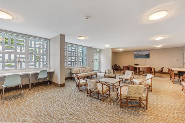 3 Island Ave 14A, Miami Beach, FL 33139