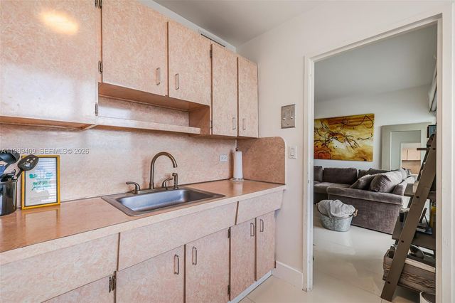 3 Island Ave 14A, Miami Beach, FL 33139