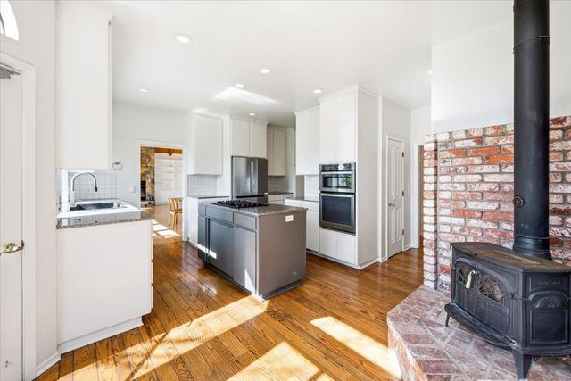 13983 Hidden Ridge Ct, Penn Valley, CA 95946