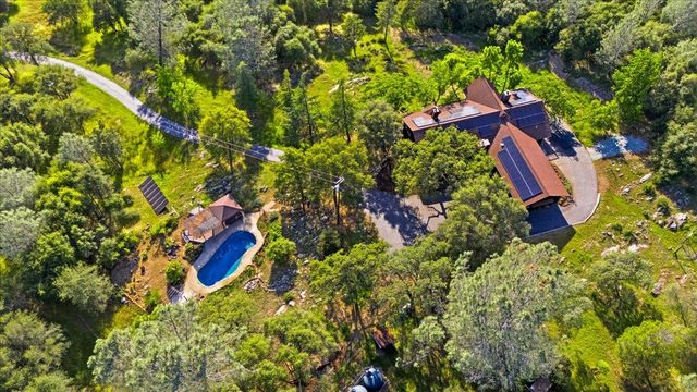 13983 Hidden Ridge Ct, Penn Valley, CA 95946