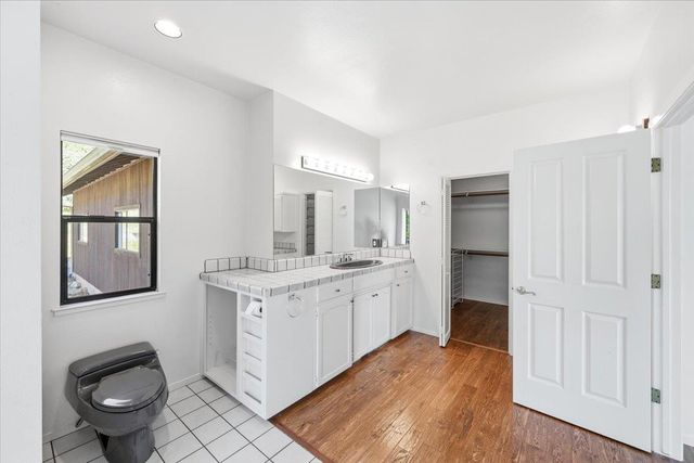13983 Hidden Ridge Ct, Penn Valley, CA 95946