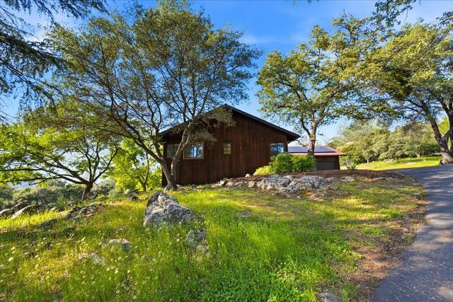 13983 Hidden Ridge Ct, Penn Valley, CA 95946