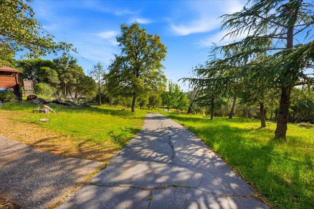 13983 Hidden Ridge Ct, Penn Valley, CA 95946