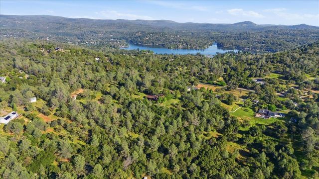 13983 Hidden Ridge Ct, Penn Valley, CA 95946