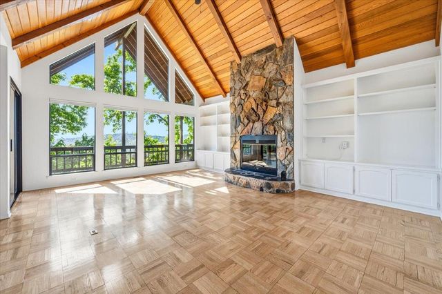 13983 Hidden Ridge Ct, Penn Valley, CA 95946