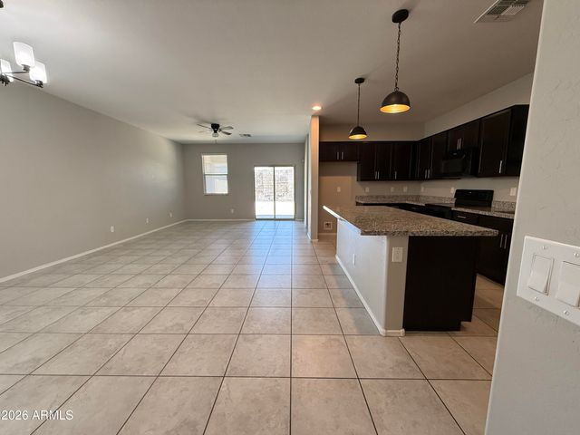 21570 W COCOPAH Street, Buckeye, AZ 85326