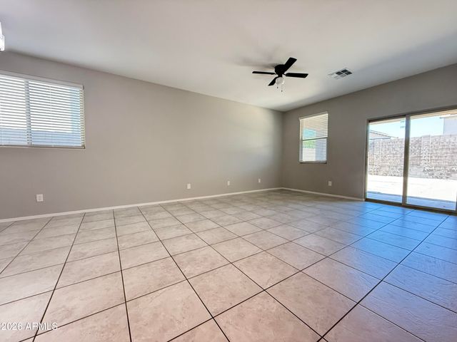 21570 W COCOPAH Street, Buckeye, AZ 85326