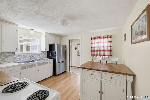 1485 Suffield Street, Suffield, CT 06078