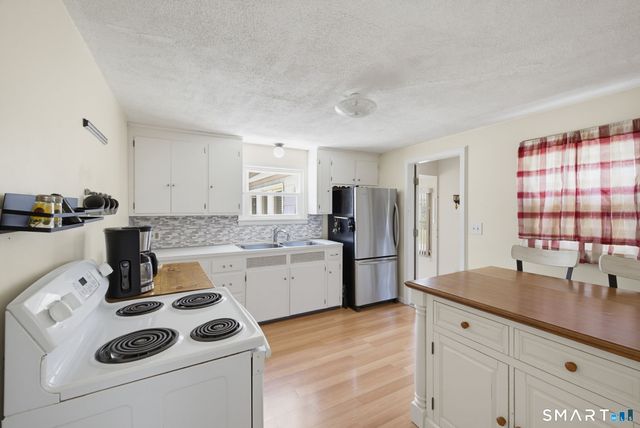 1485 Suffield Street, Suffield, CT 06078