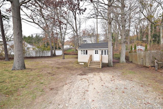 229 Locust Drive, Rocky Point, NY 11778