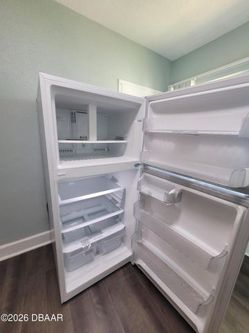 500 S Beach St Apt J4, Daytona Beach, FL 32114