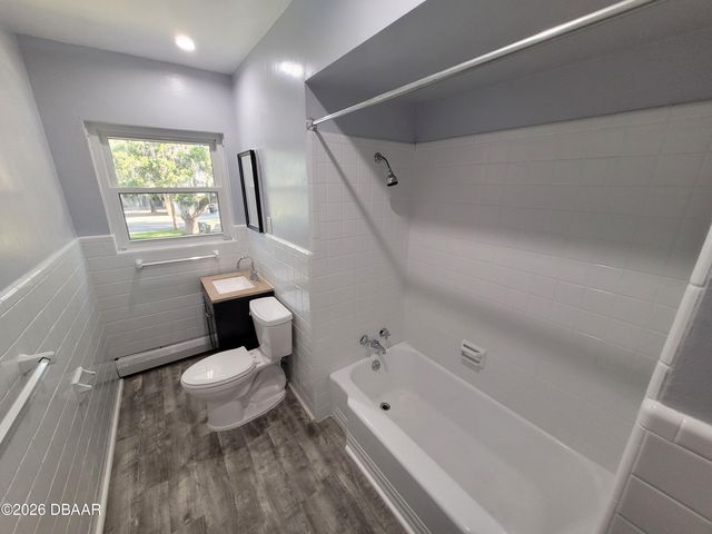 500 S Beach St Apt J4, Daytona Beach, FL 32114