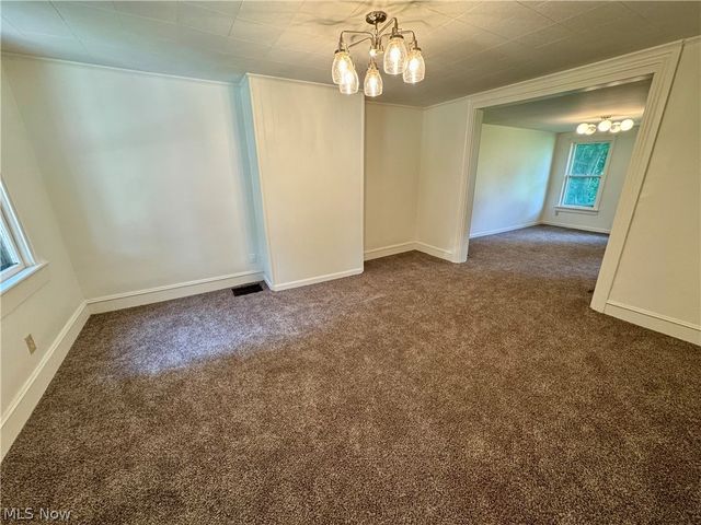 209 W Washington Street, Lisbon, OH 44432