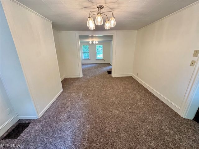 209 W Washington Street, Lisbon, OH 44432