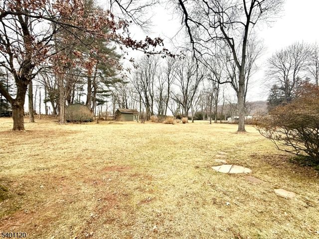 7 Brady Rd, Warren Twp., NJ 07059