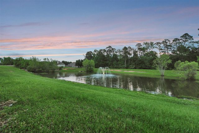 38114 E Sulphur Creek Drive, Magnolia, TX 77355